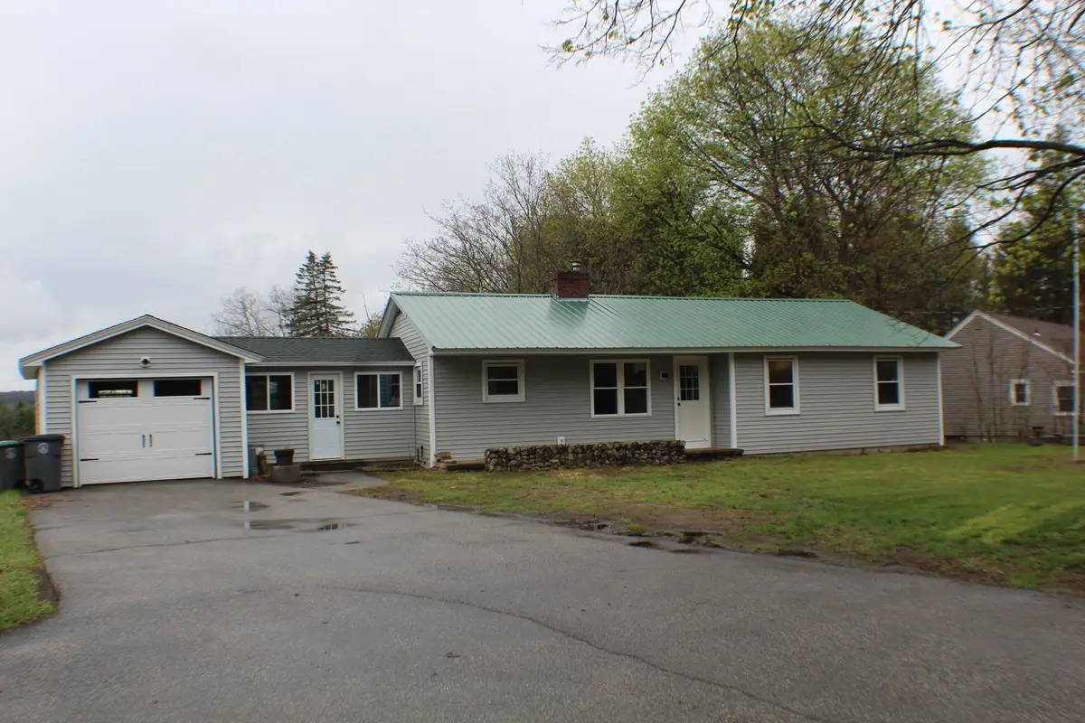 520 Pembroke Street, Pembroke, NH 03275 - #1