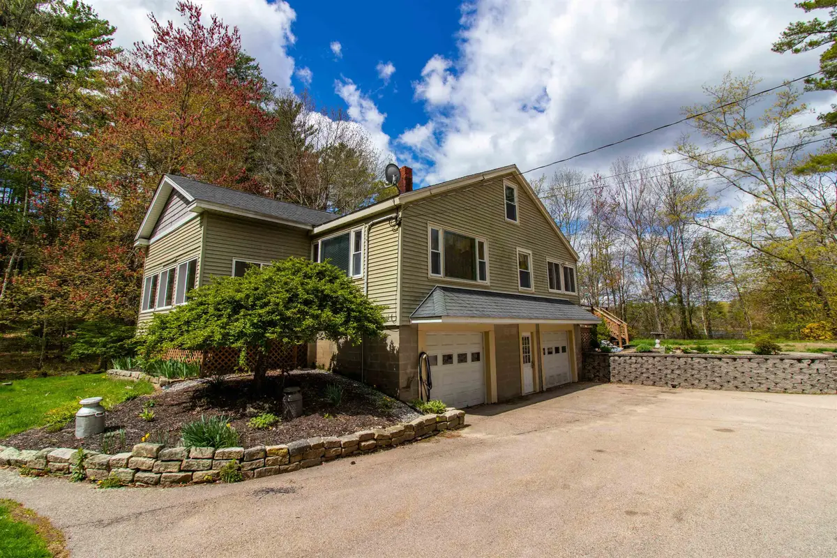 60 Robinson Road, Hudson, NH 03051 - #1