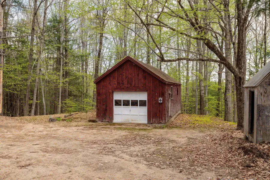 25 Brewster Hill Road, Tamworth, NH 03886 - #3