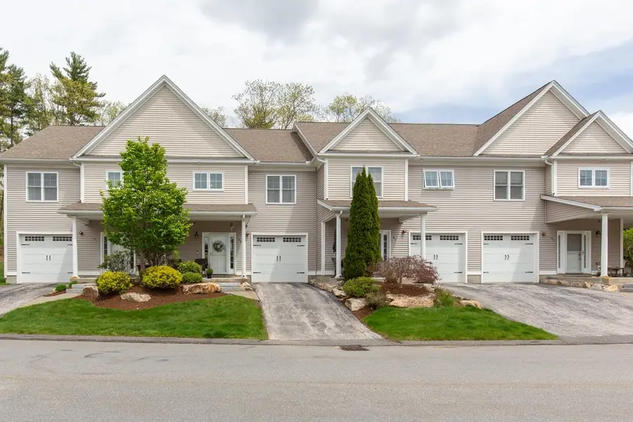 89 Woodview Way, Manchester, NH 03102 - #3