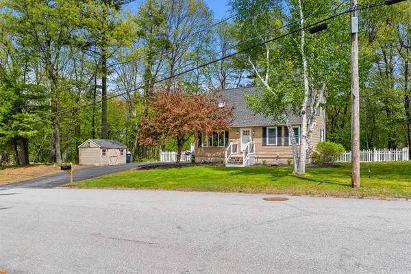 29 Hazel Avenue, Nashua, NH 03062