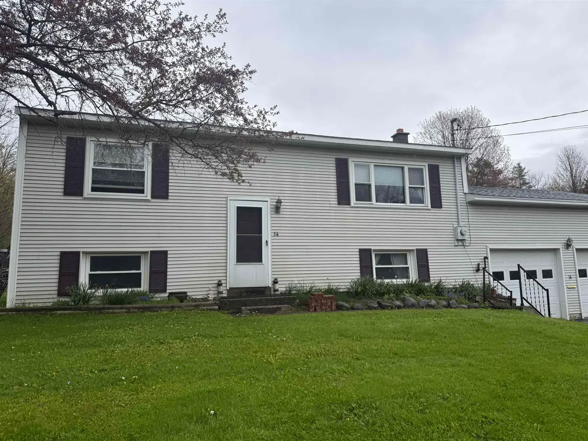 14 East Street, Waterbury, VT 05676 - #1