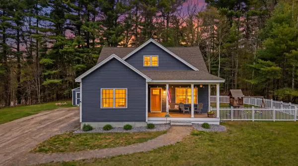10 Colburn Road, New Boston, NH 03070