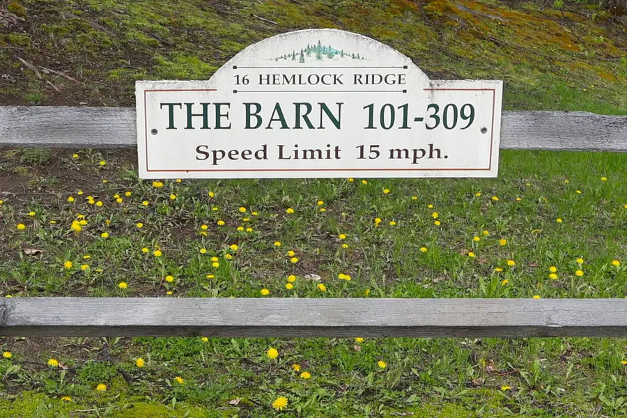 16 Hemlock Ridge Drive #101, Wilder, VT 05088 - #2