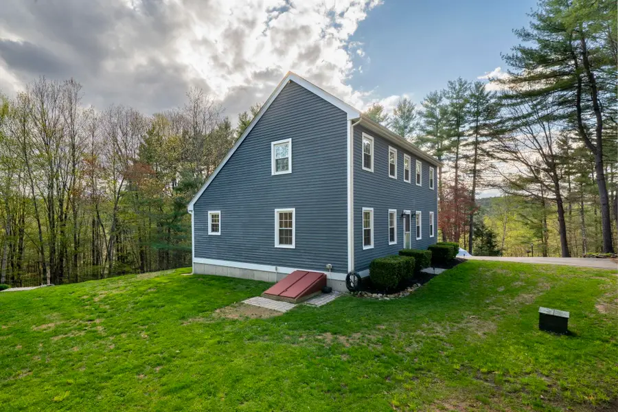 8 Greenwood Road, Weare, NH 03281 - #2