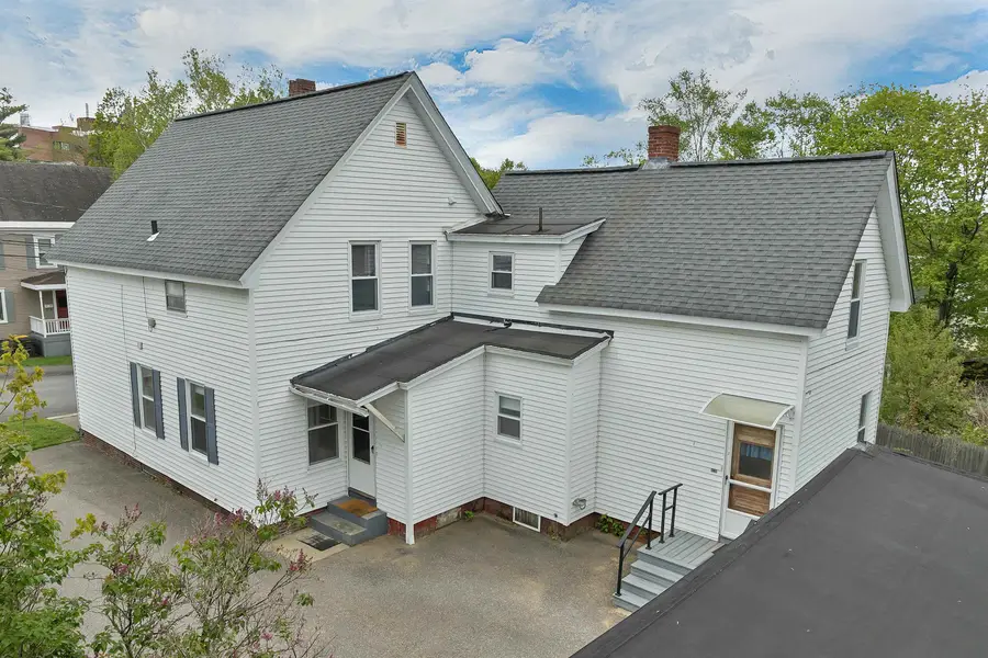 82 Summer Street, Laconia, NH 03246 - #3