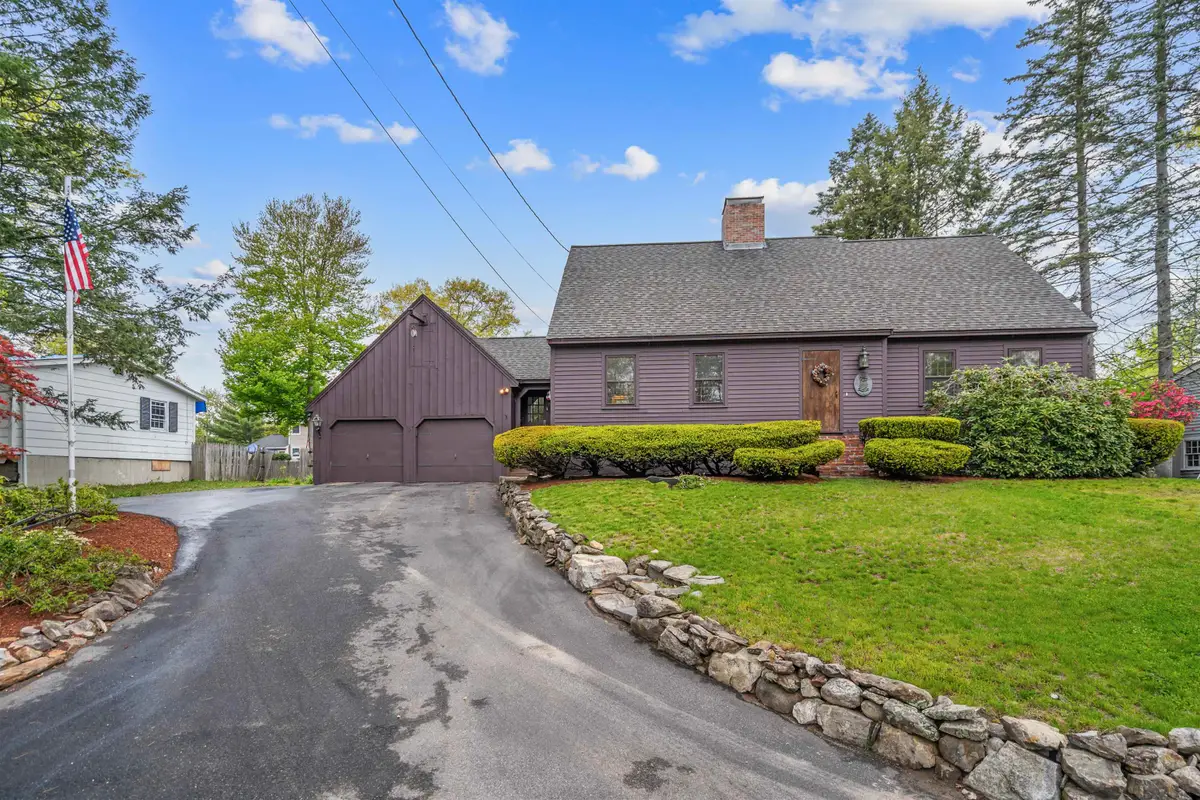 13 Wakefield Drive, Nashua, NH 03062 - #1