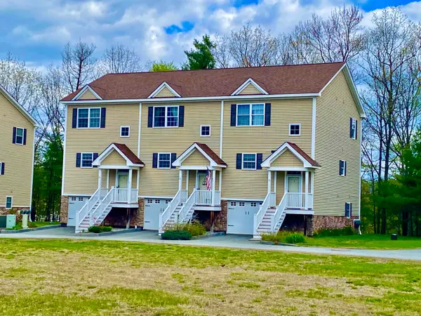 58 Winston Drive #B, Hartford, VT 05088