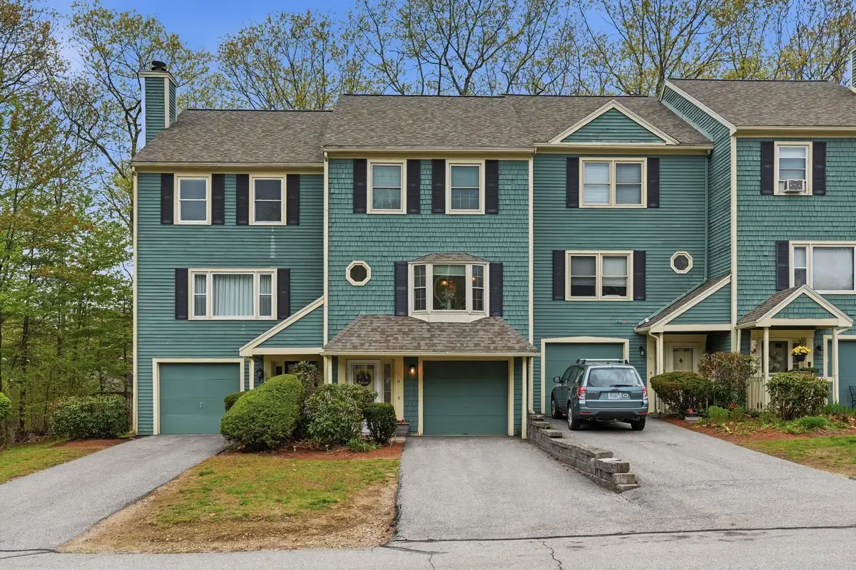 15 Walnut Circle, Merrimack, NH 03054 - #1