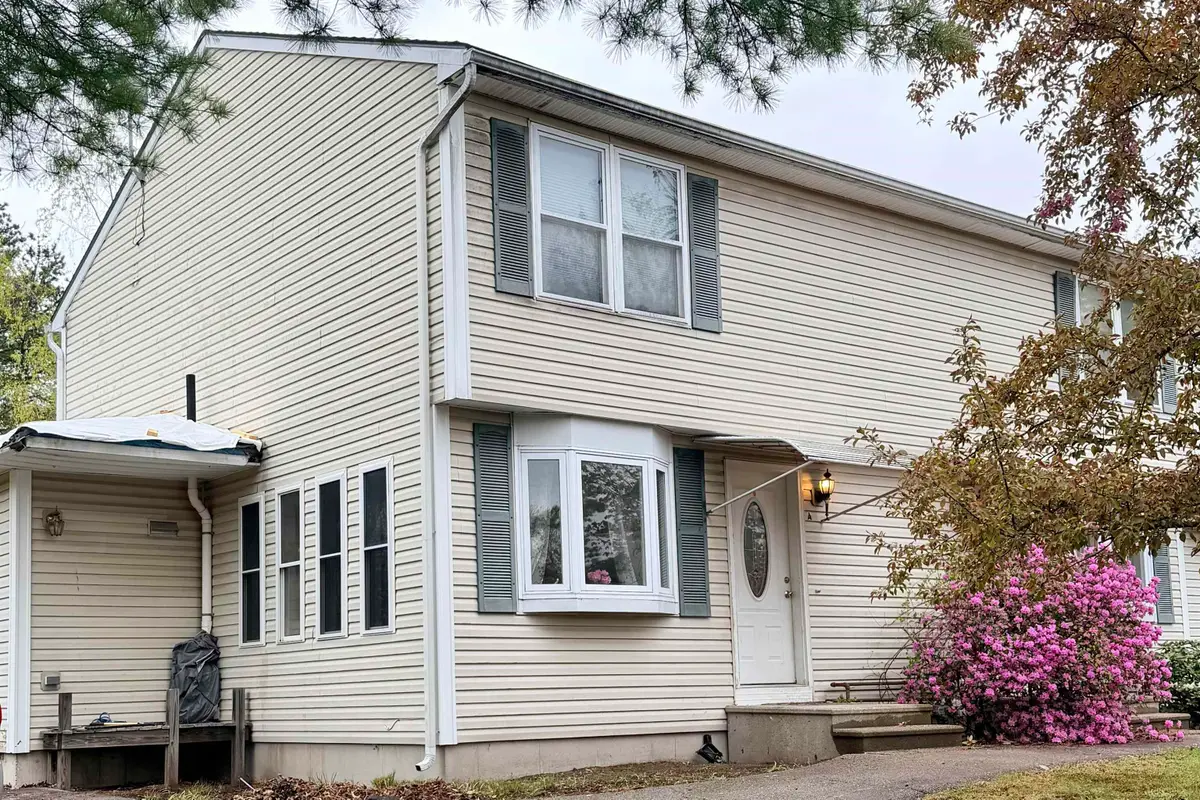 3 Kerri Lane #A, Hooksett, NH 03106 - #1
