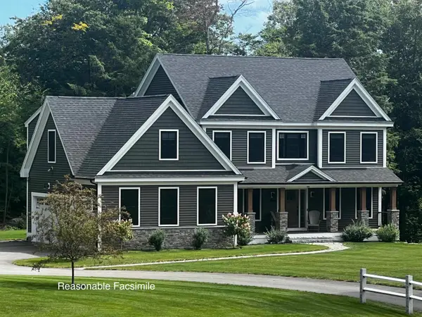 22 Hilliard Road, Kensington, NH 03833-5516