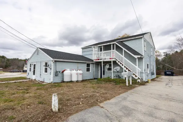 22 Smith Street, Pittsfield, NH 03263