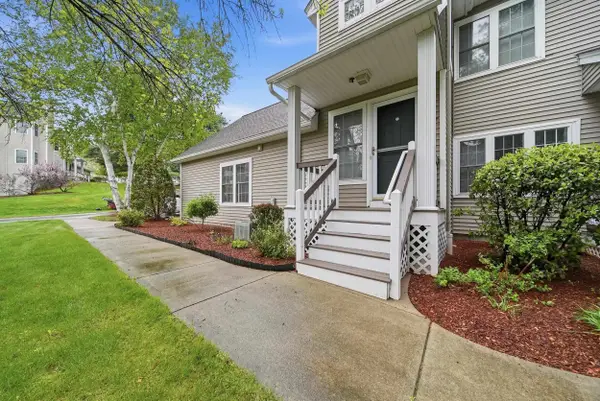 47 Reed Drive, Bedford, NH 03110