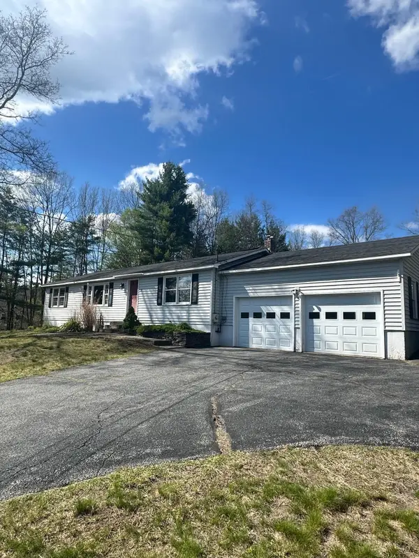 94 Fox Run Road, Hinsdale, NH 03451