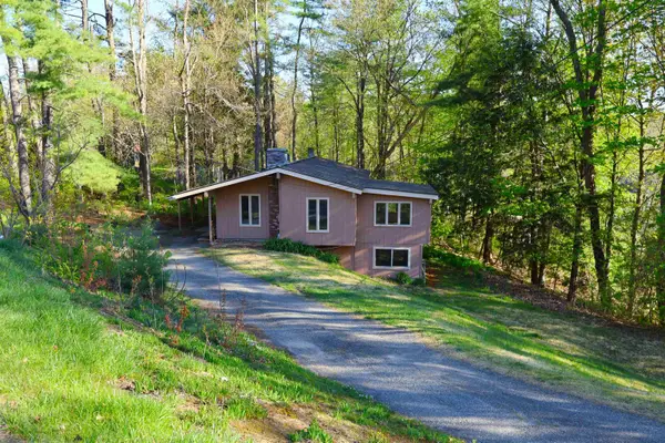 38 Marshall Avenue, Hartford, VT 05001