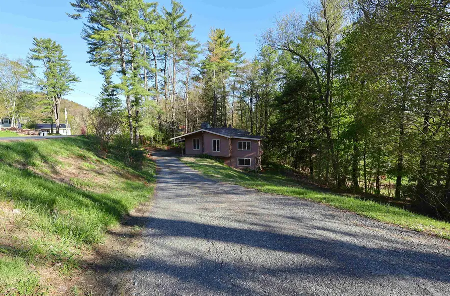 38 Marshall Avenue, White River Junction, VT 05001 - #3