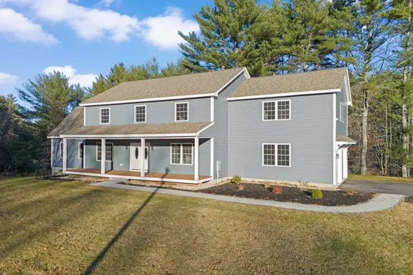 380 E Dunbarton Road, Goffstown, NH 03045