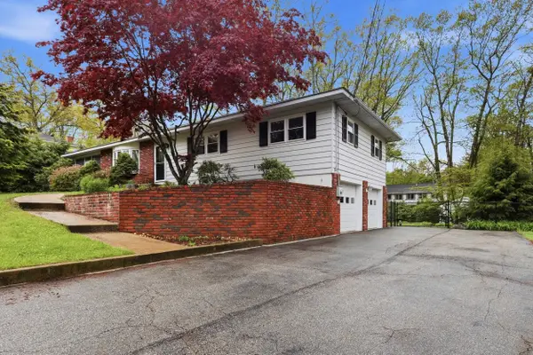 34 Beverly Drive, Manchester, NH 03104