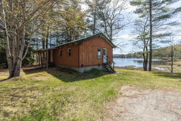 26 Stone Pond Road, Marlow, NH 03456