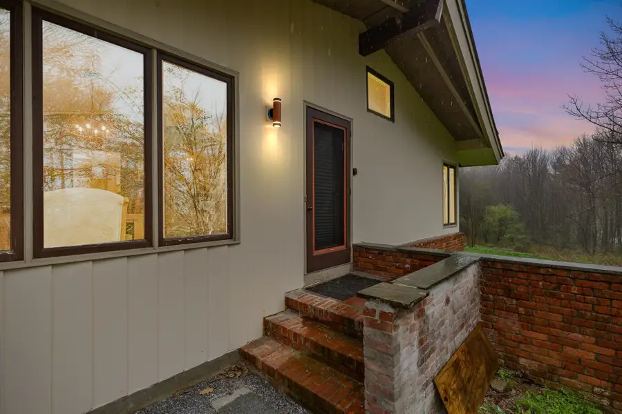 192 Cream Hill Road, Mendon, VT 05701 - #3