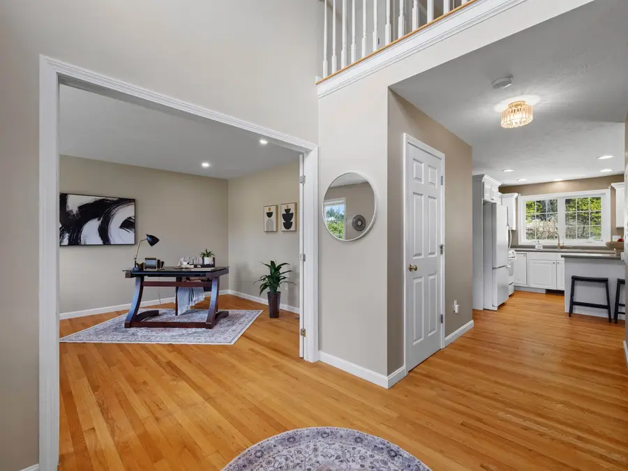 28 Bradford Circle, Hudson, NH 03051 - #3