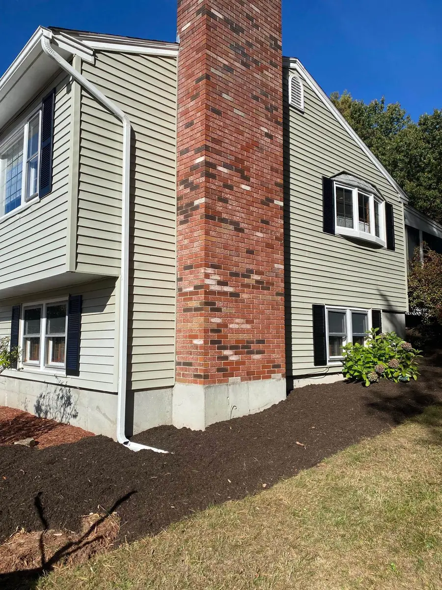 676 Cohas Avenue, Manchester, NH 03109 - #3