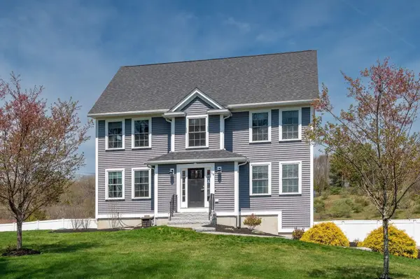 19 Lovering Road, North Hampton, NH 03862