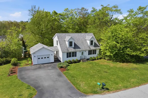 105 Albe Drive, Bennington, VT 05201