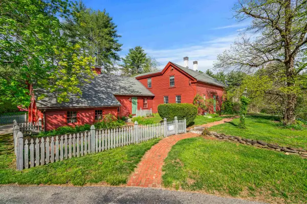 29 Averill Road, Brookline, NH 03033
