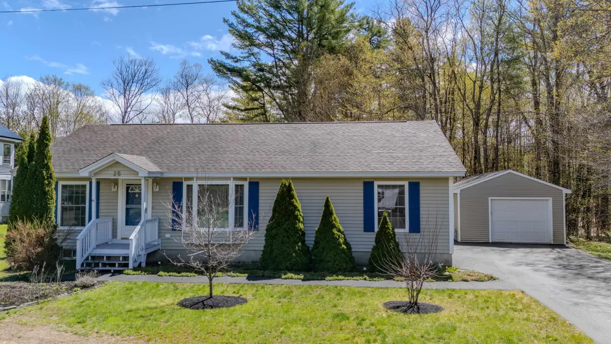 25 Sargent Street, North Woodstock, NH 03262 - #1