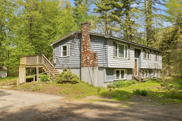 28 Beech Hill Road, Exeter, NH 03833