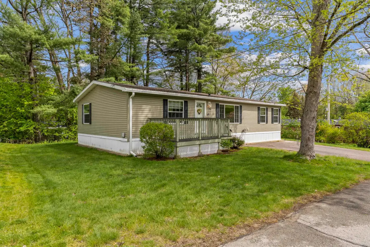 16 Eric Avenue, Nashua, NH 03062 - #1