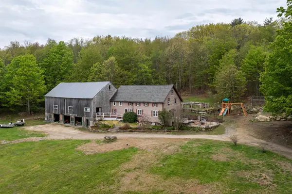 236 Tolend Road, Barrington, NH 03825