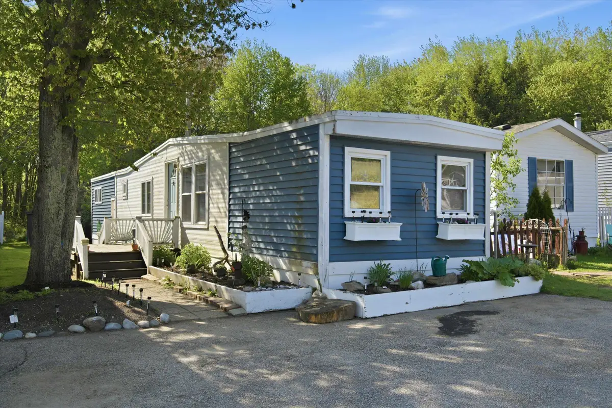 21 Adams Park, Rye, NH 03870 - #1