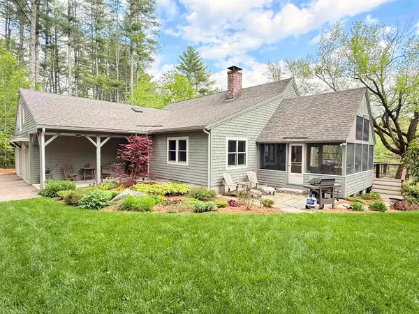 14 Fox Run Road, Wilmot, NH 03287