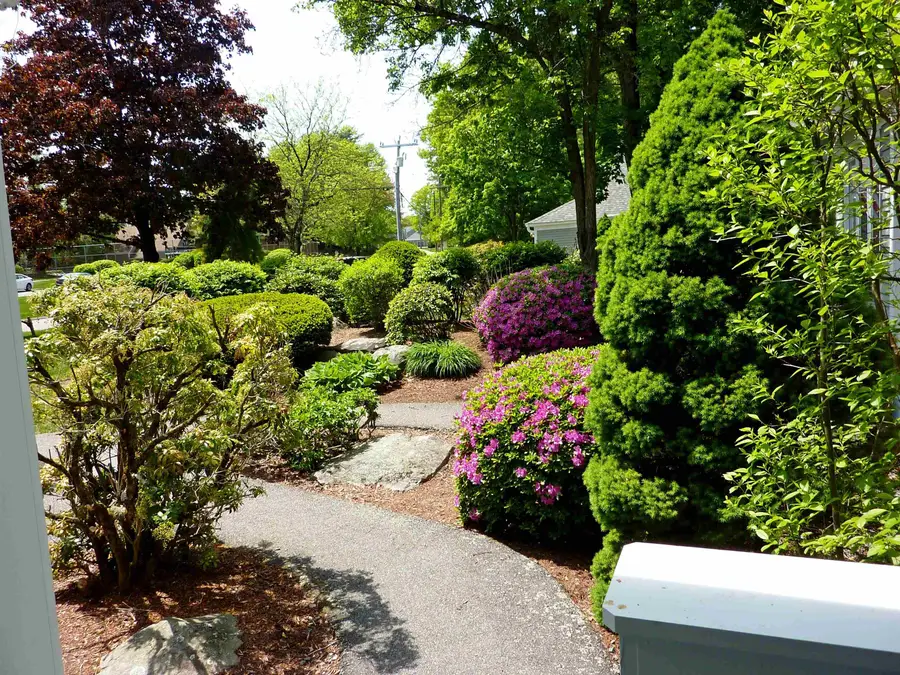 14 Dogwood Drive, Nashua, NH 03062 - #2