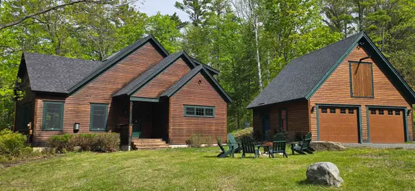 96 Hawkwood Lane, Hartford, VT 05059