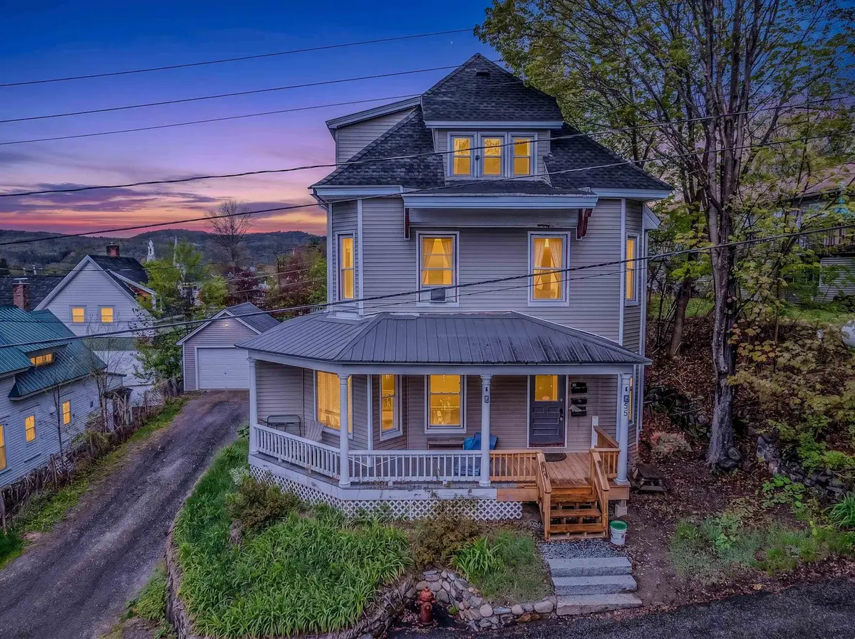 35 Jackson Street, Littleton, NH 03561 - #1