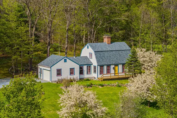 136 Fox Run Road, Arlington, VT 05250
