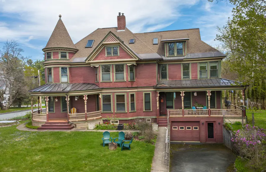 154 Boynton Avenue, Saint Johnsbury, VT 05819 - #2