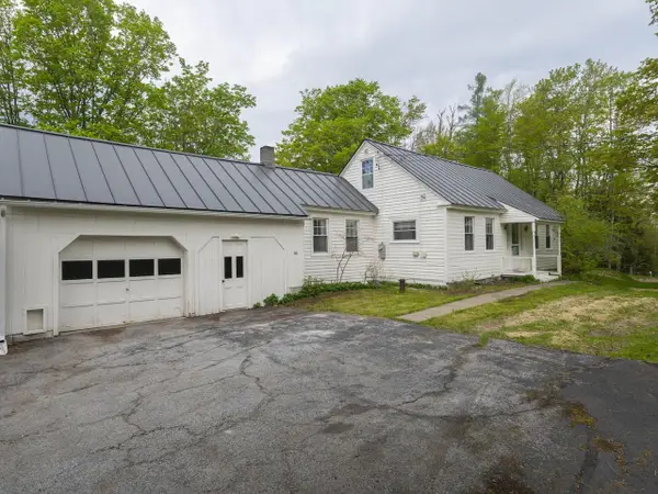 8913 County Road, Calais, VT 05648