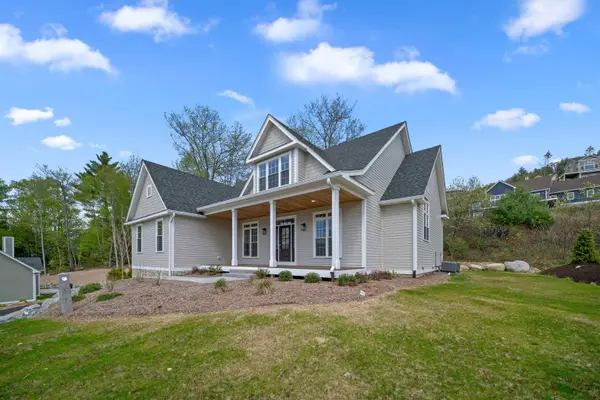 17 Rising Ridge Road, Campton, NH 03223