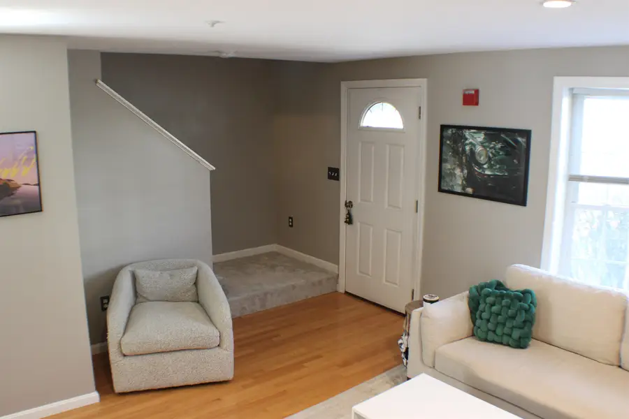 15 Elm Street #6, Derry, NH 03038 - #3