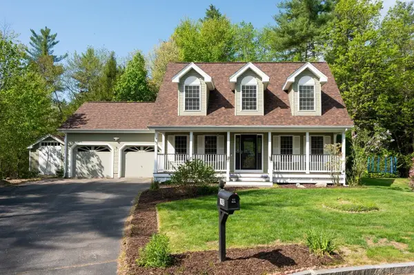 192 Streamside Drive, Manchester, NH 03102