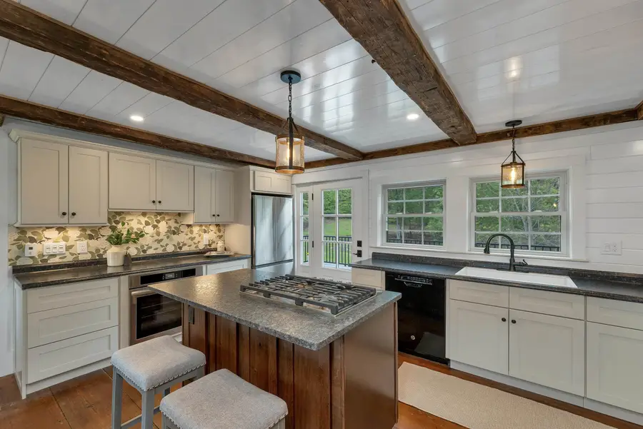 52 Lyford Road, Brookfield, NH 03872 - #3