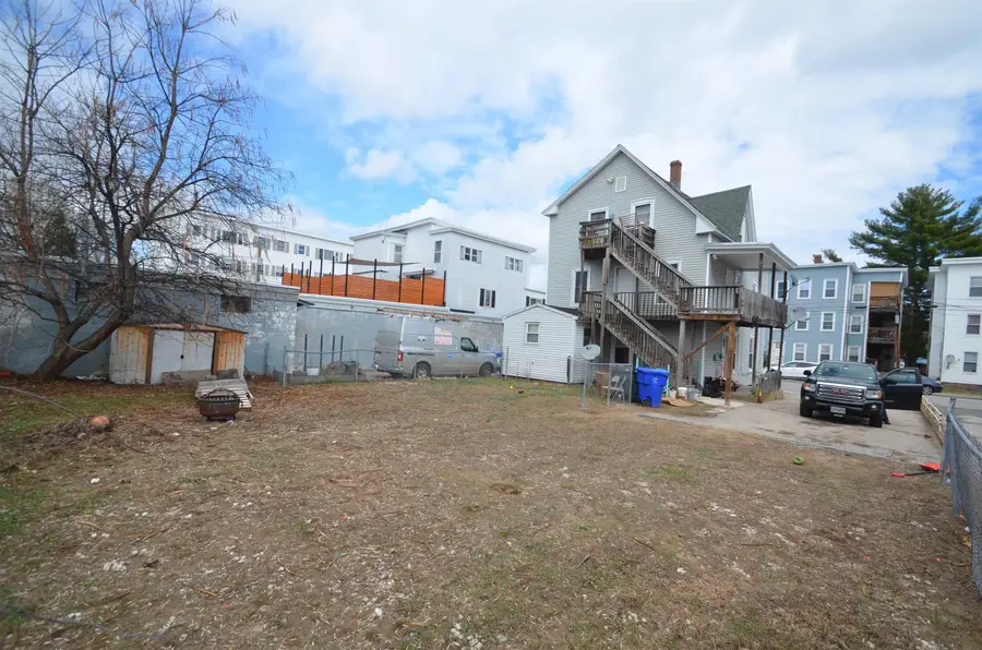 308 Bartlett Street, Manchester, NH 03102 - #3
