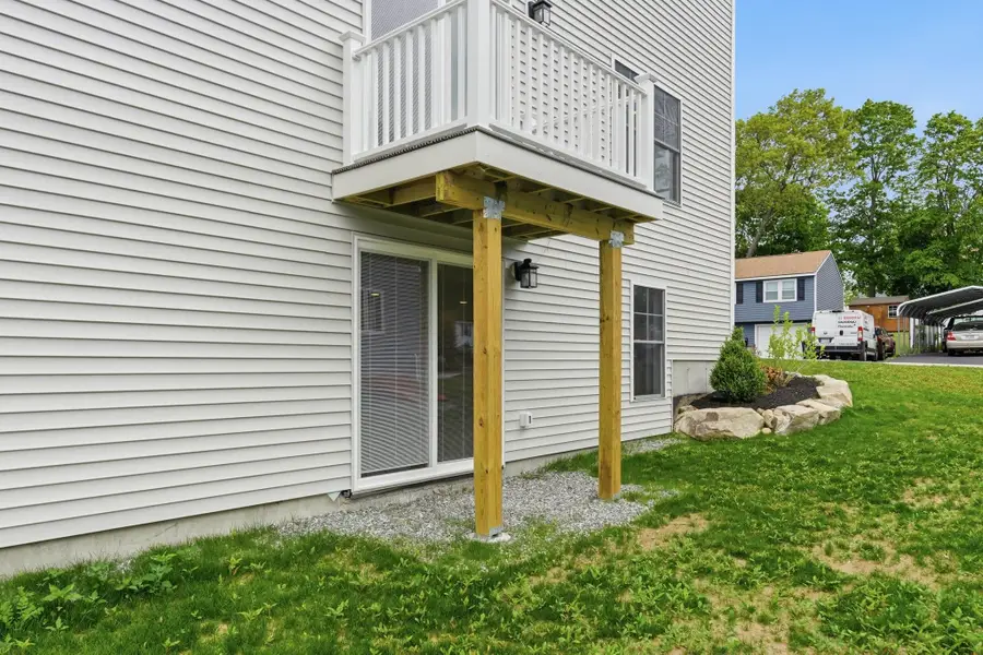 7 Buker Street, Nashua, NH 03064 - #3