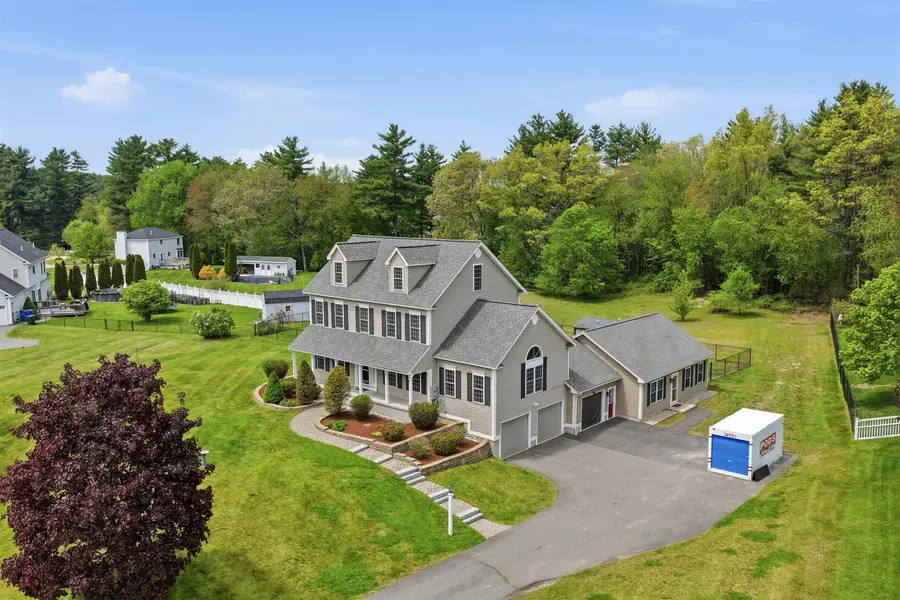 3 Checkerberry Lane, Londonderry, NH 03053 - #2