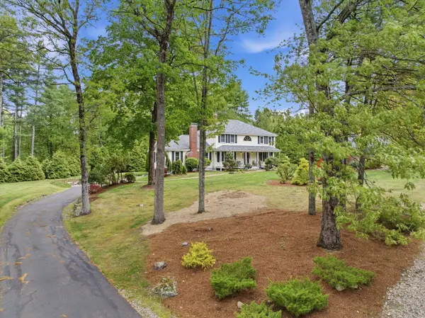4 Hunters Road, Bedford, NH 03110