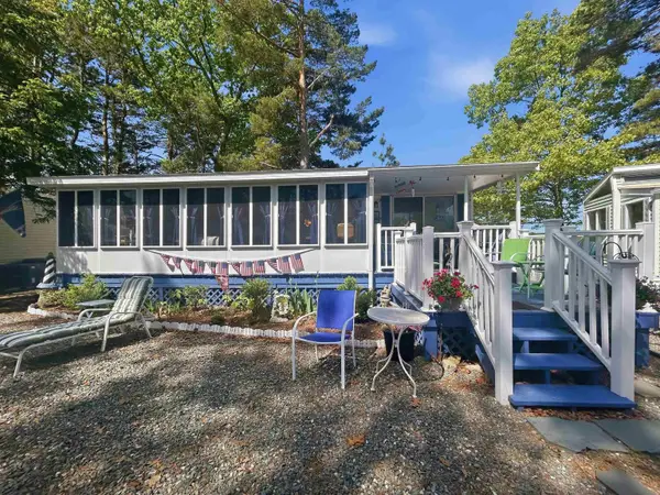 308 State Route 286 #24, Seabrook, NH 03874